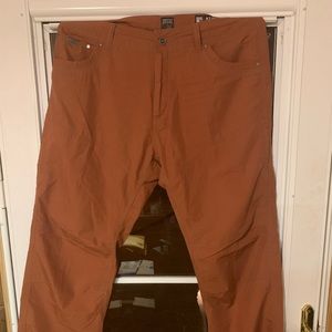 SOLD Kuhl Pants